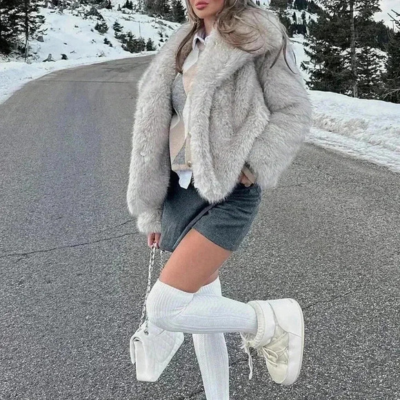 Grey Casual Women's Faux Fur Jacket - Picture 4 of 7